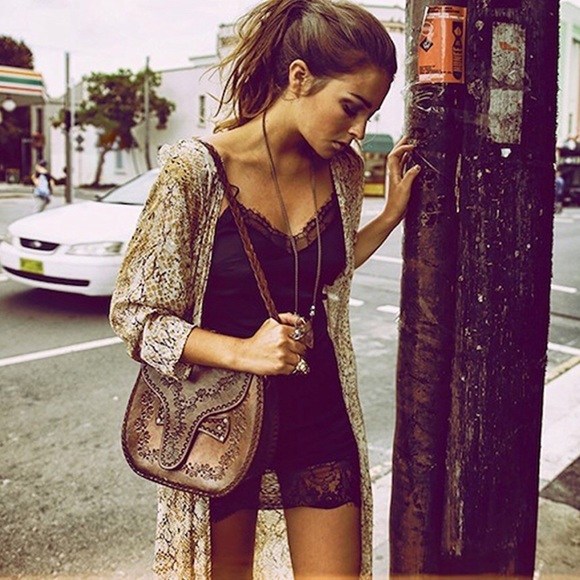 🌴DUSTER COVER UP KIMONO🌴 - Picture 2 of 5